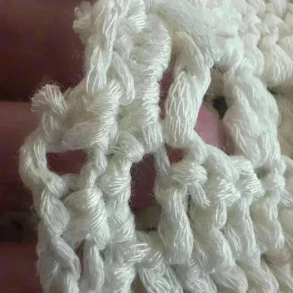 Women’s Crochet Top Size‎ Medium M Fringe Ivory Cropped Tomato Girl Summer - Picture 9 of 13